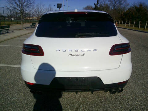 2017 Porsche Macan S