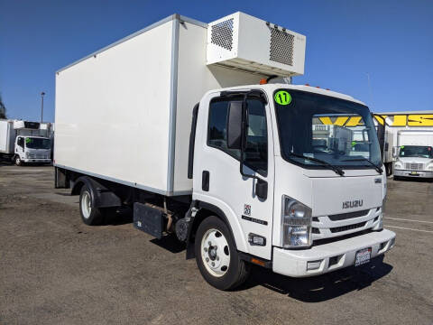 2017 Isuzu NRR