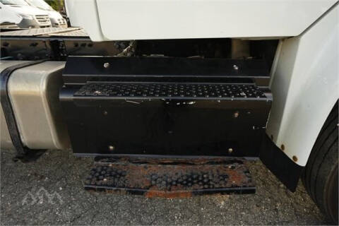 2016 Freightliner M2 106