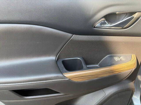 2022 GMC Acadia SLE