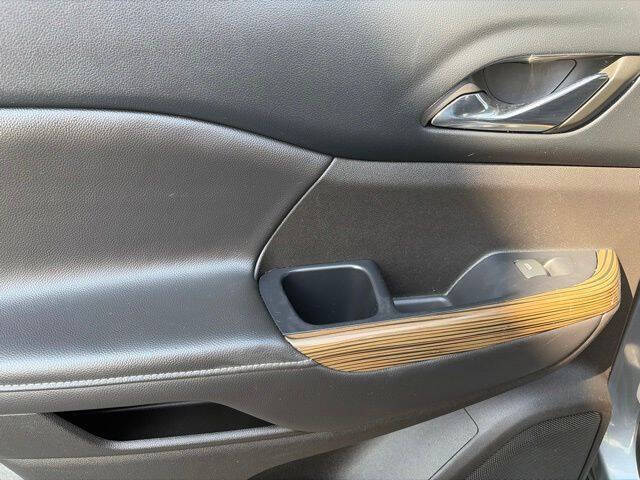 2022 GMC Acadia SLE