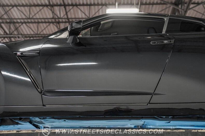 2013 Nissan GT-R