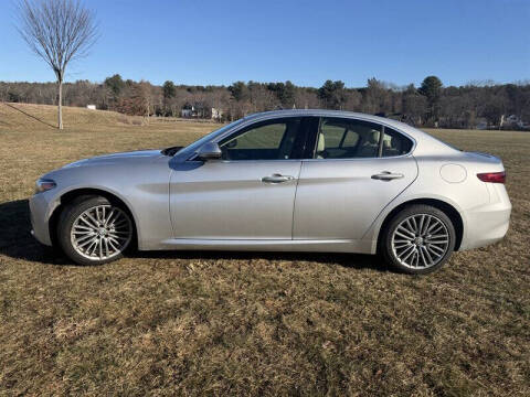 2017 Alfa Romeo Giulia Ti