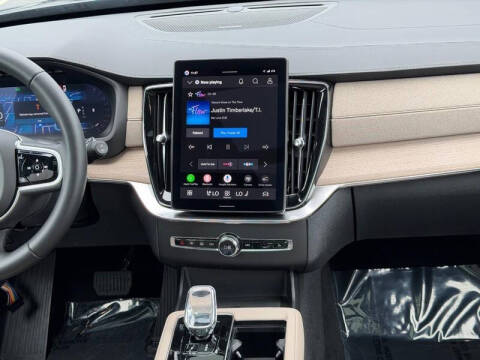2026 Volvo XC90 B6 Plus 7P