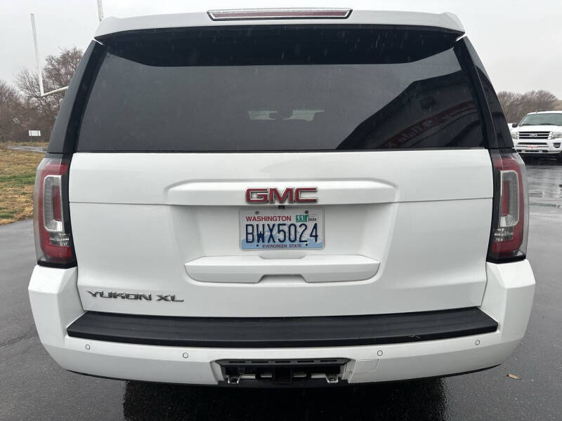 2015 GMC Yukon XL SLT