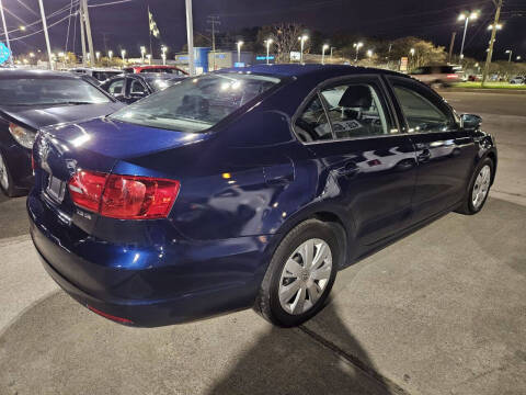 2013 Volkswagen Jetta SE