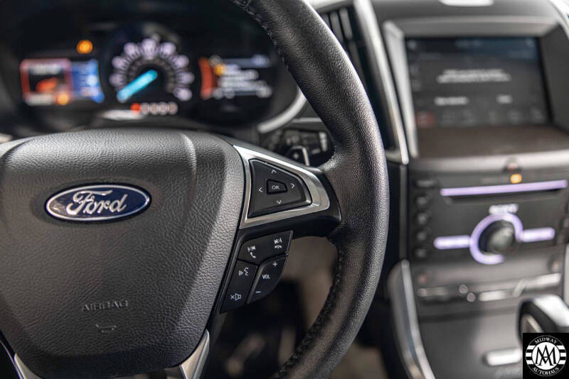 2016 Ford Edge Titanium
