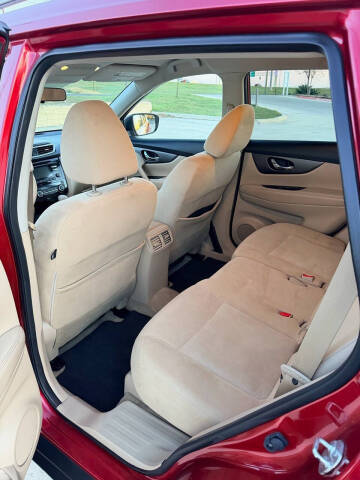 2015 Nissan Rogue SV
