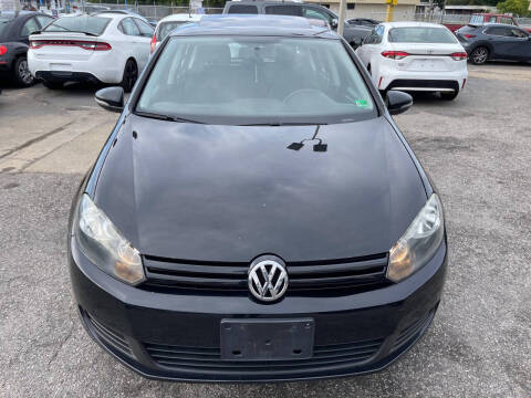 2013 Volkswagen Golf 2.5L PZEV