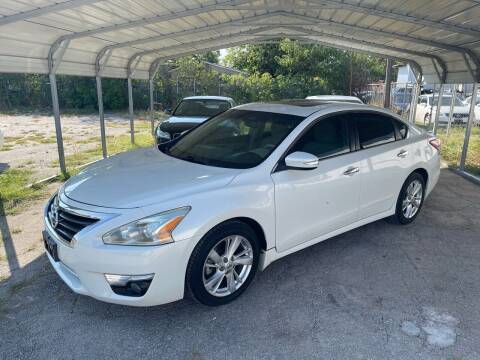 2013 Nissan Altima for sale at Quality Auto Group in San Antonio TX