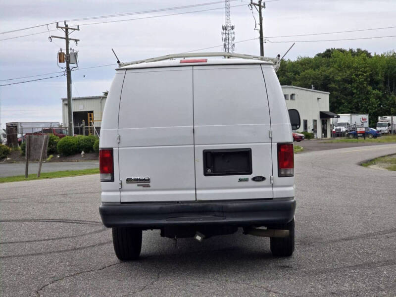 2014 Ford E-Series E-350 SD