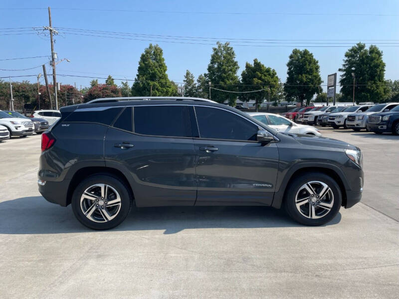 2020 GMC Terrain SLT photo 4