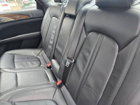 2018 Lincoln MKZ Select