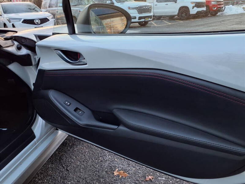 2017 Mazda MX-5 Miata Club