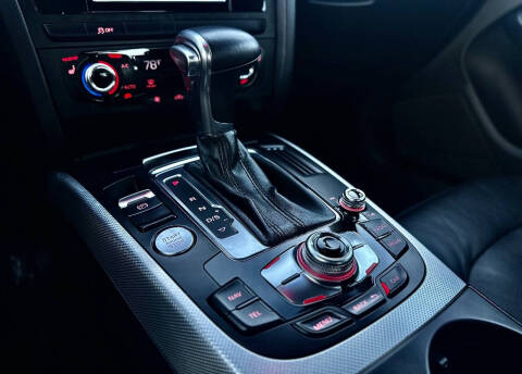 2016 Audi A4 2.0T quattro Premium