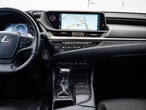 2019 Lexus ES 350
