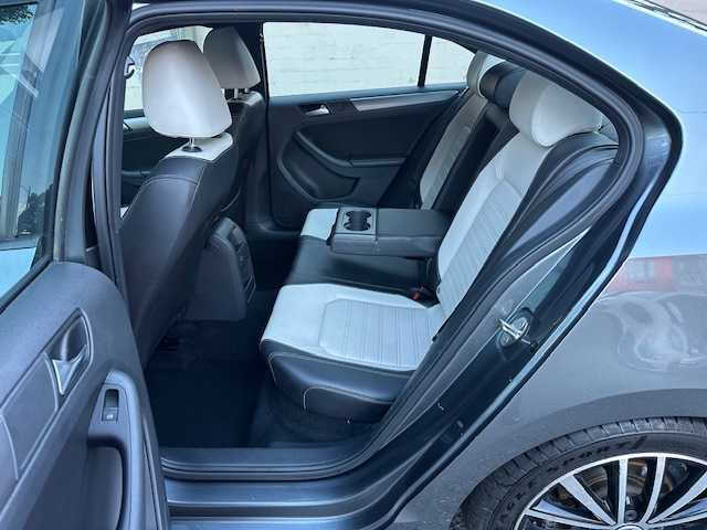 2016 Volkswagen Jetta 1.8T Sport