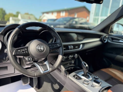 2024 Alfa Romeo Stelvio Ti