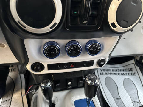 2014 Jeep Wrangler Unlimited Sahara