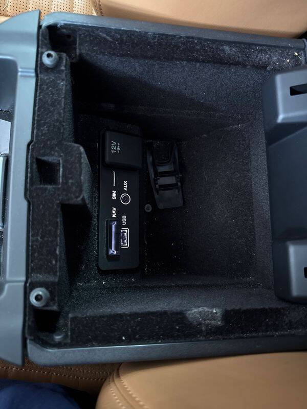 2018 Land Rover Discovery Sport HSE Luxury