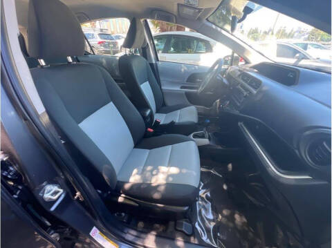 2014 Toyota Prius c