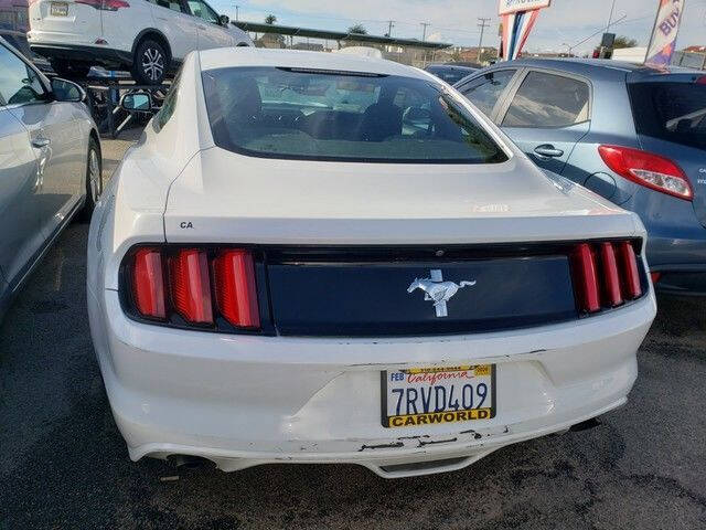 2016 Ford Mustang V6