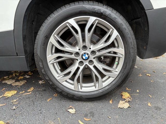 2022 BMW X2 xDrive28i