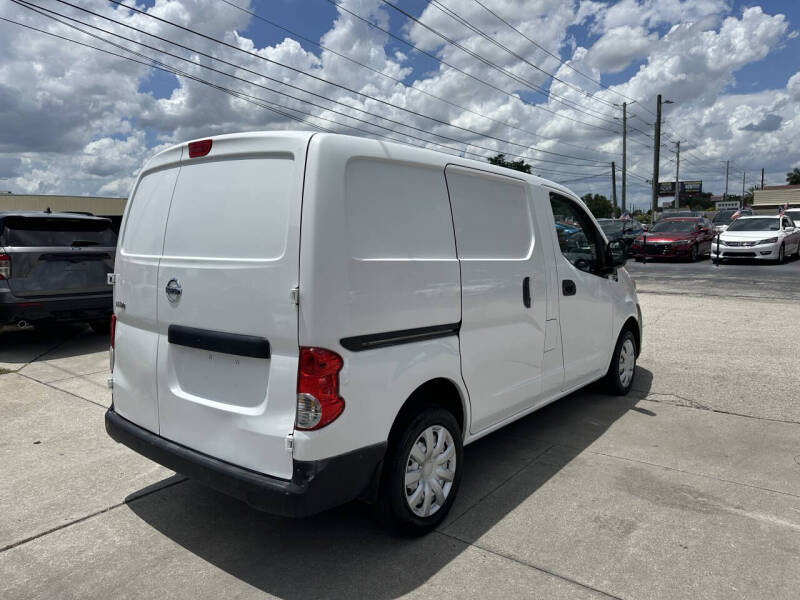 2017 Nissan NV200 S