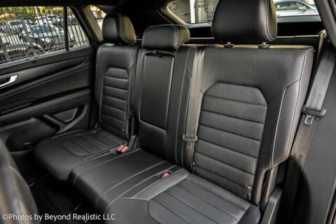 2024 Volkswagen Atlas Cross Sport SEL R-Line 4Motion