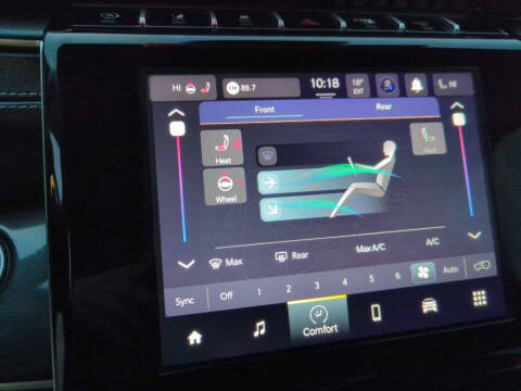 2021 Jeep Grand Cherokee L Laredo