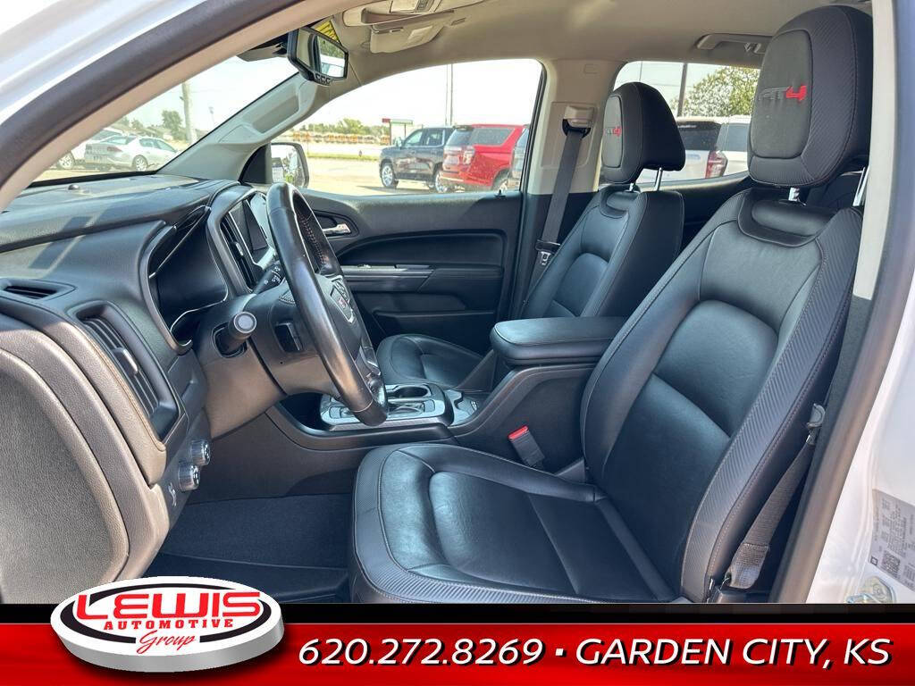 2021 GMC Canyon for sale at Lewis Chevrolet of Garden City in Garden City, KS