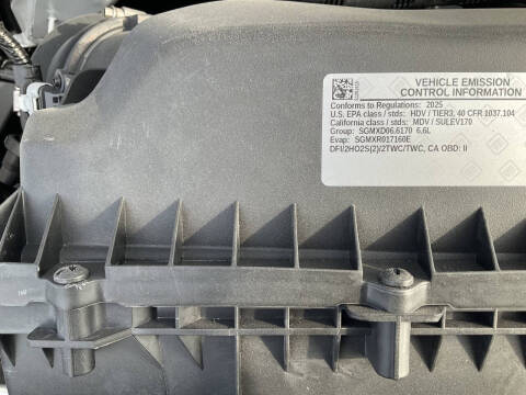 2025 Chevrolet Express 3500