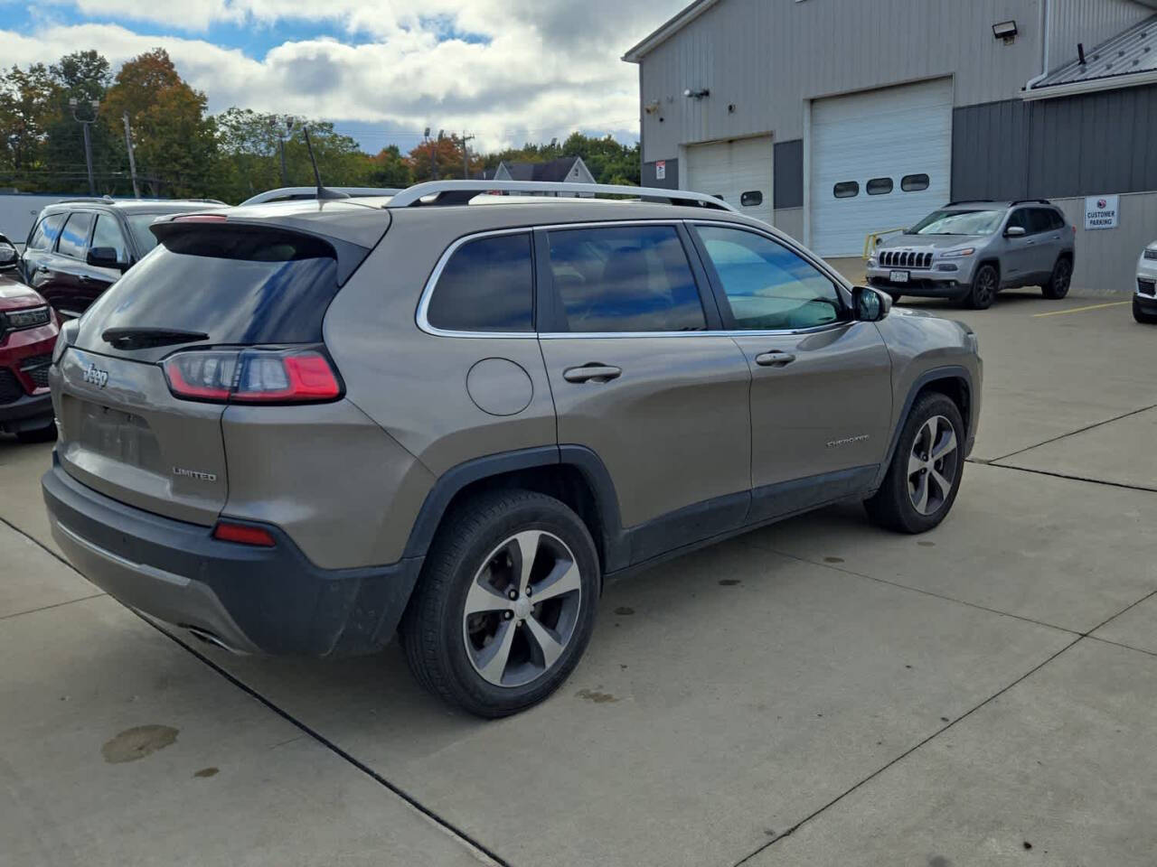 2019 Jeep Cherokee for sale at Dave Warren Used Car Super Center in Westfield, NY