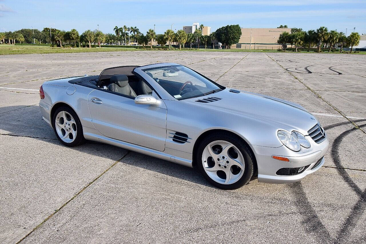 2005 Mercedes-Benz SL-Class 21