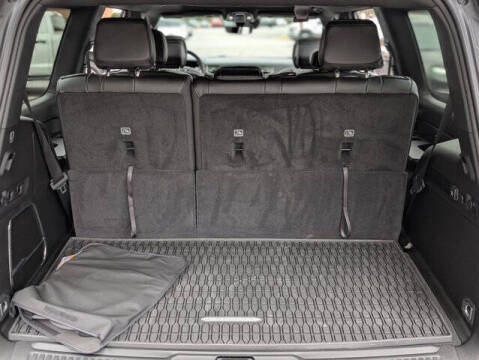 2024 Jeep Wagoneer Carbide