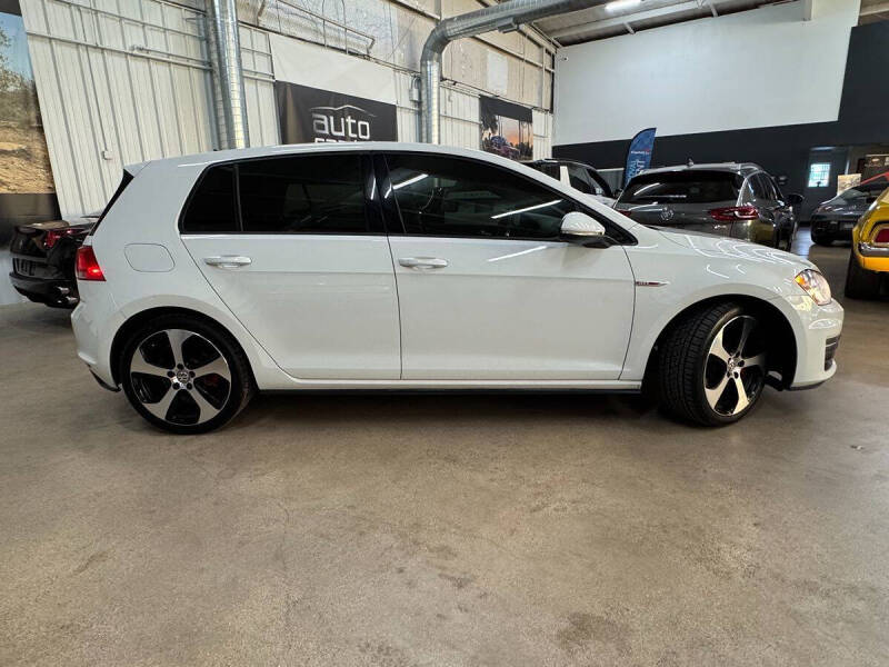2015 Volkswagen Golf GTI S