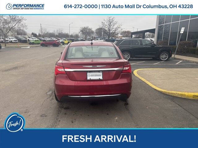 2012 Chrysler 200 LX