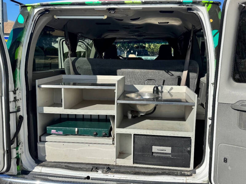 2013 Ford E-Series E-150 XLT