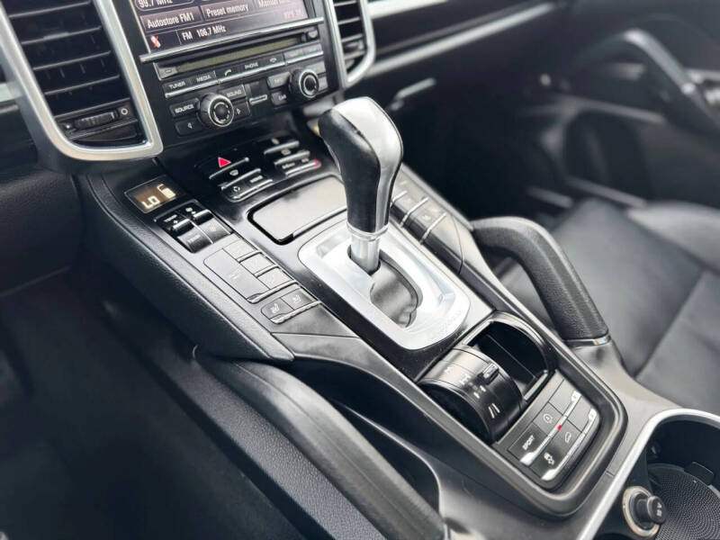 2012 Porsche Cayenne Tiptronic