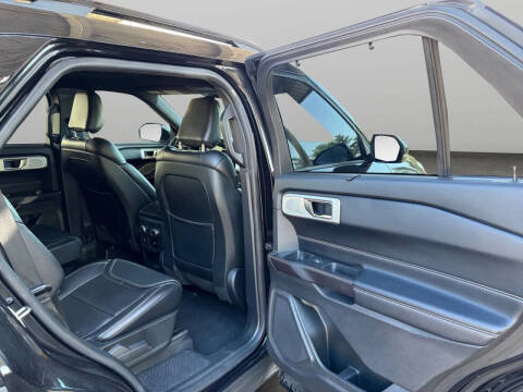 2020 Ford Explorer ST