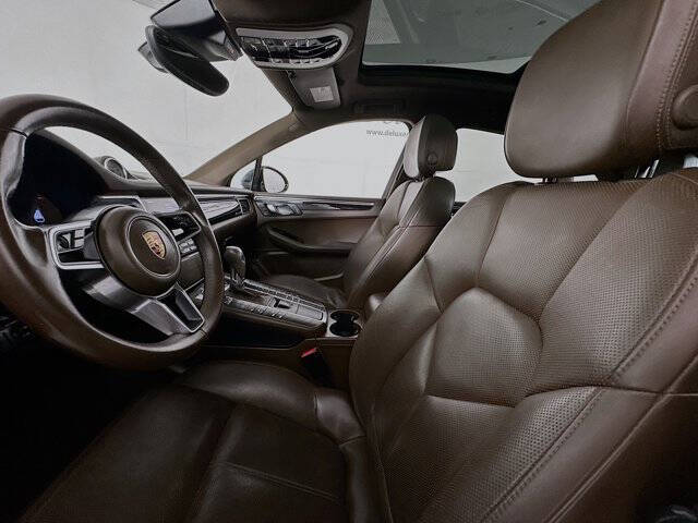 2017 Porsche Macan S