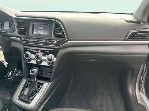 2019 Hyundai Elantra