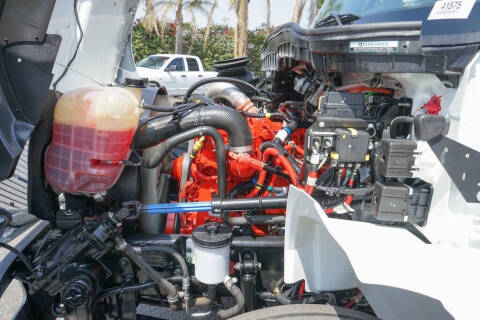 2020 International MV607