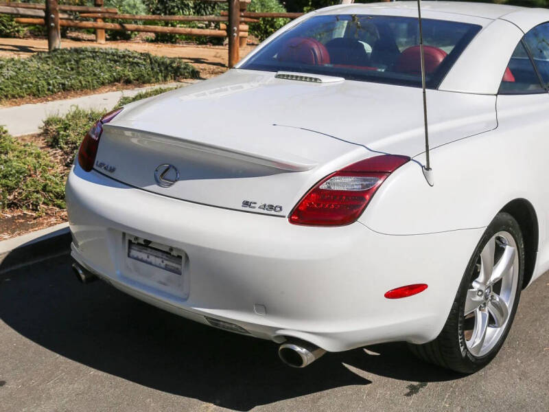 2007 Lexus SC 430