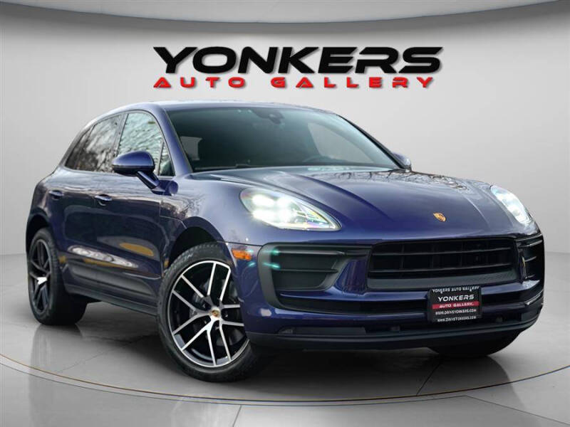 2022 Porsche Macan
