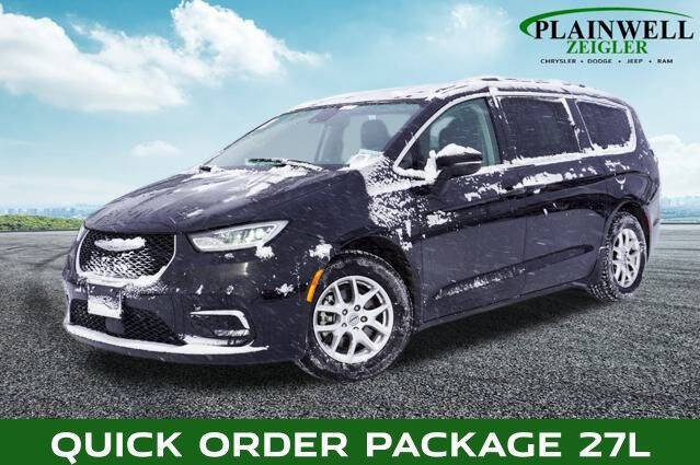 2022 Chrysler Pacifica for sale at Zeigler Ford of Plainwell in Plainwell MI