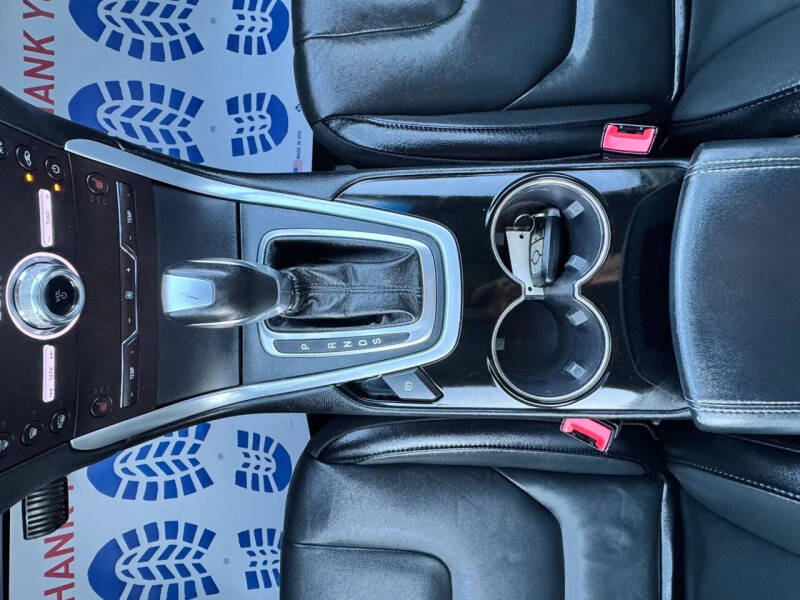 2018 Ford Edge Titanium