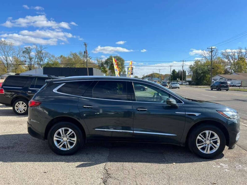 2020 Buick Enclave Essence