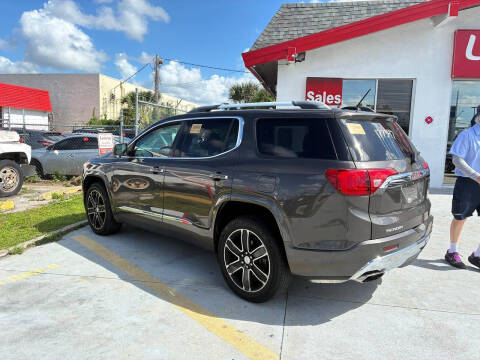 2019 GMC Acadia Denali