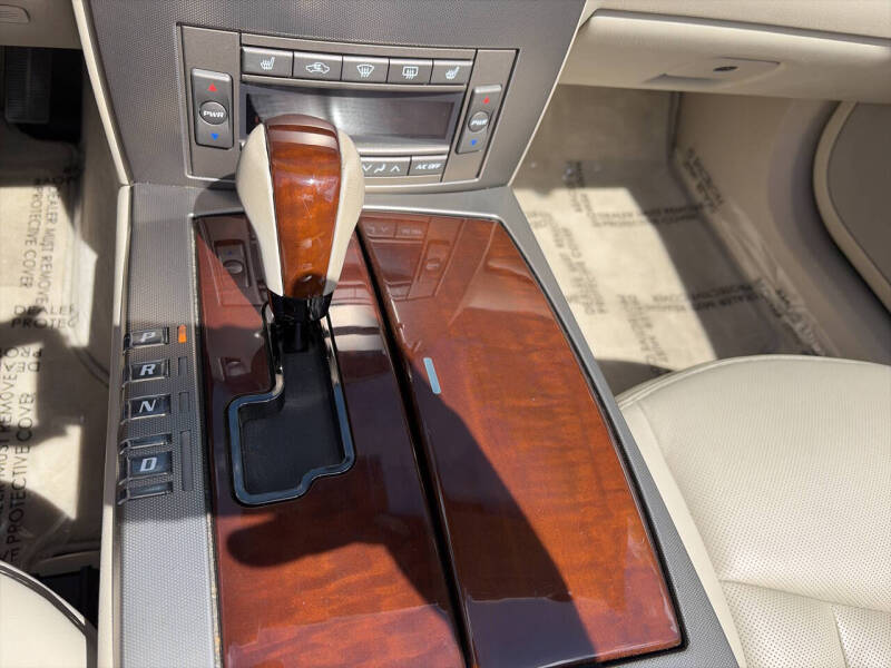 2005 Cadillac XLR